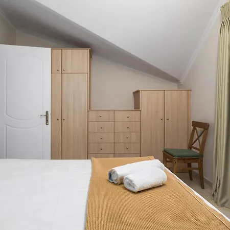 Appartement Attic Retreat *