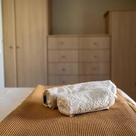 Attic Retreat شقة