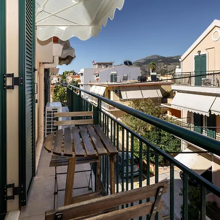 Attic Retreat شقة